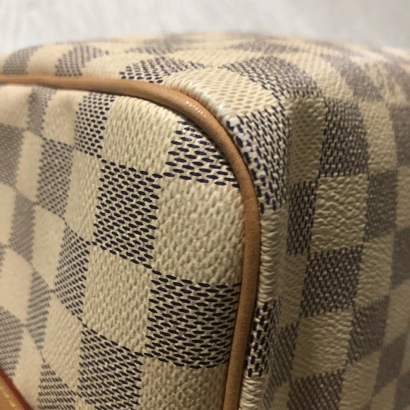 Louis Vuitton Speedy Bandouliere 30 in Damier Azur - Picture 9 of 17